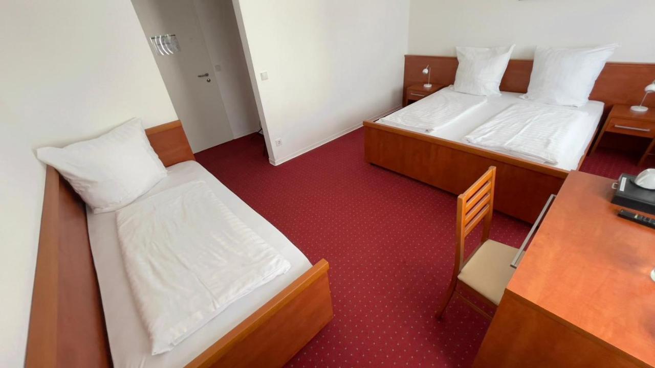 Hotel Blue Plaza Hofheim am Taunus Exterior foto
